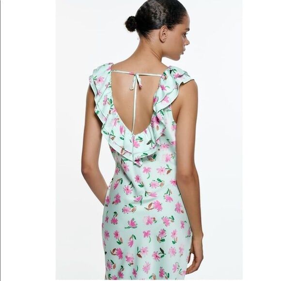 ZARA RUFFLED FLORAL DRESS - Picture 6 of 7